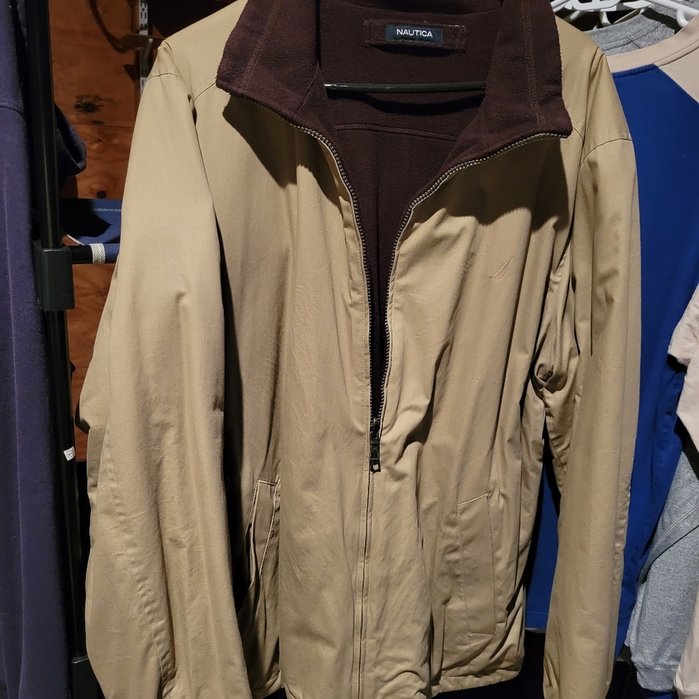 Men's Nautica Reversible Large Zip Up Jacket.